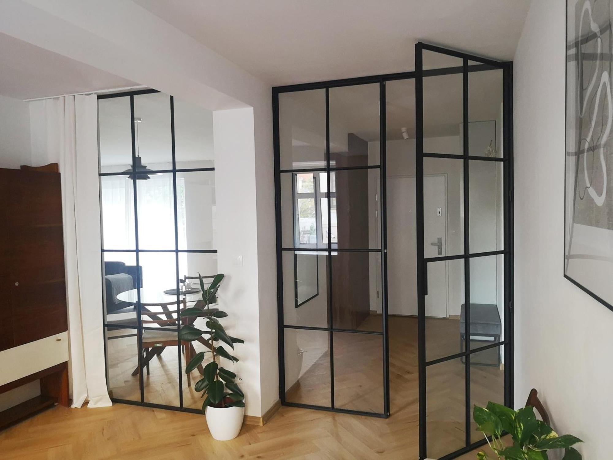 Beautiful New Apt In Old Town Near Train Station - Free Parking Bratislava Eksteriør bilde