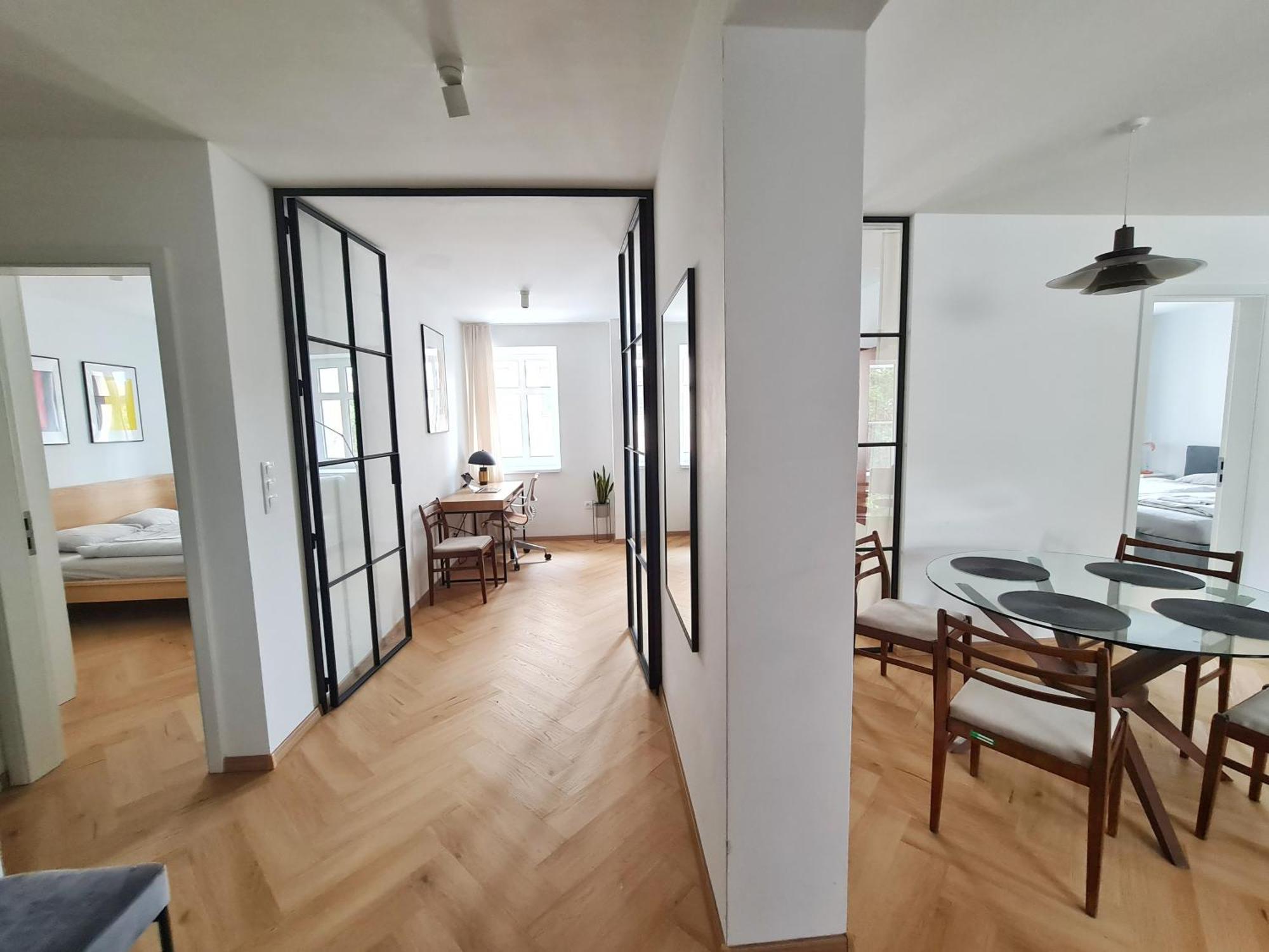 Beautiful New Apt In Old Town Near Train Station - Free Parking Bratislava Eksteriør bilde