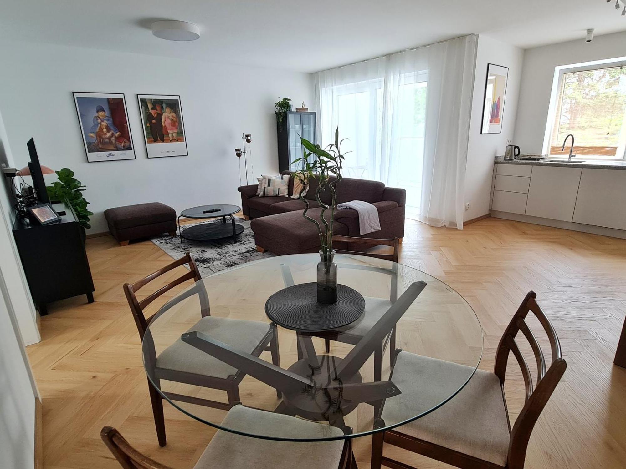 Beautiful New Apt In Old Town Near Train Station - Free Parking Bratislava Eksteriør bilde