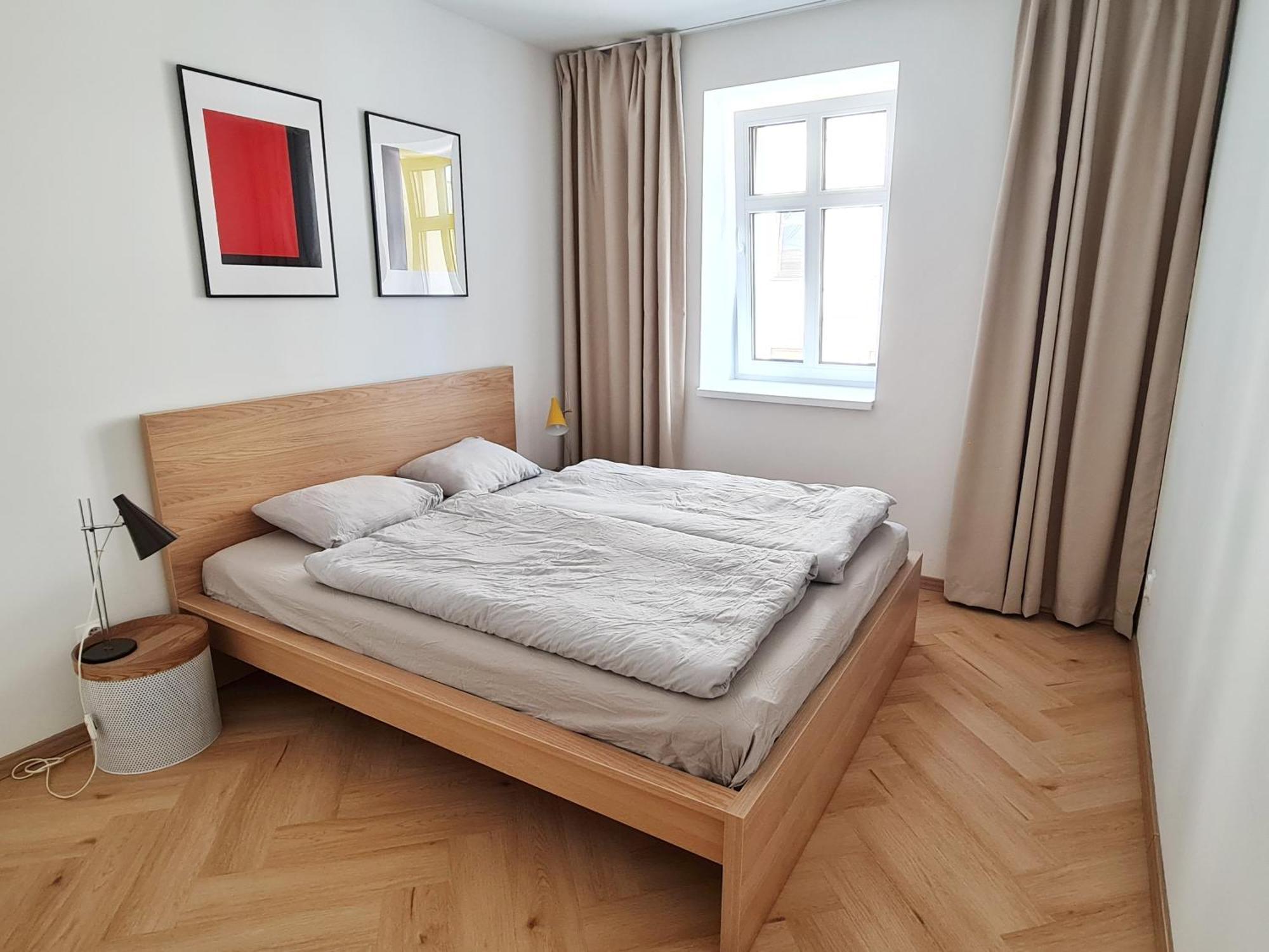 Beautiful New Apt In Old Town Near Train Station - Free Parking Bratislava Eksteriør bilde